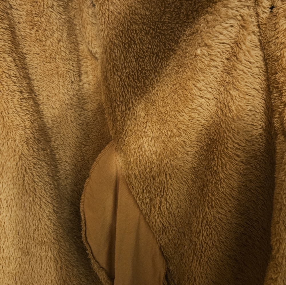 d&Co fuzzy hooded jacket XSMALL - Picture 10 of 11